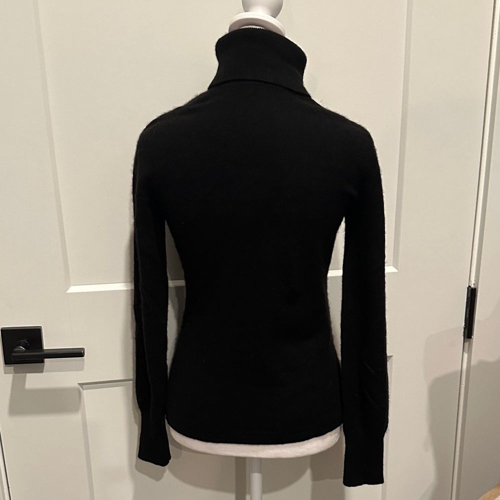 Ann Taylor Elegant Black Turtleneck Sweater - Picture 4 of 9